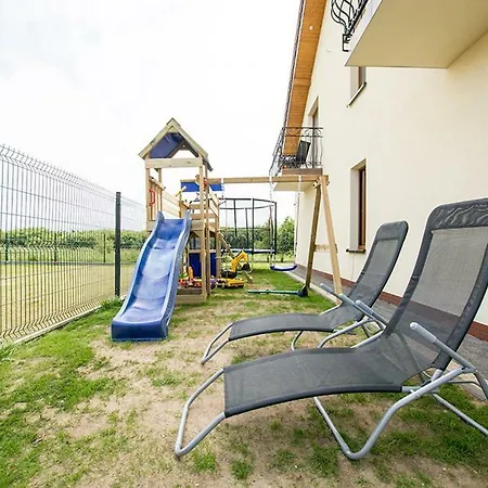 Pod Zaglami Rowy (Pomerania)