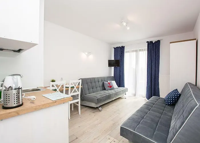 Pod Zaglami 民宿 罗威